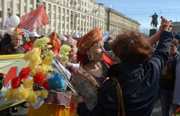 La Russie à la rencontre de la fête du Printemps et du Travail - Sputnik Afrique