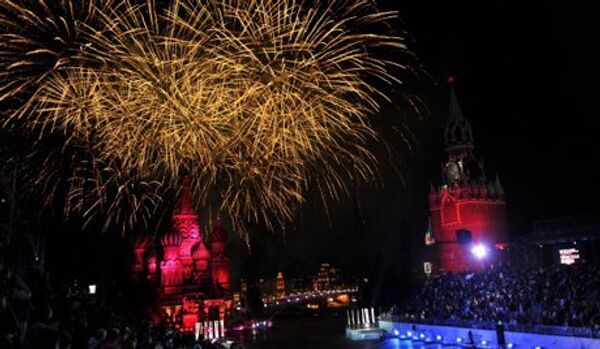 Près de 9 000 feux d'artifice dans le ciel de Moscou - Sputnik Afrique