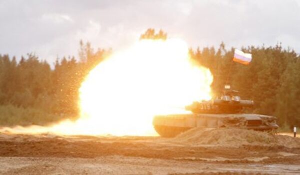 Russie : explosion de chars lors d'exercices militaires - Sputnik Afrique