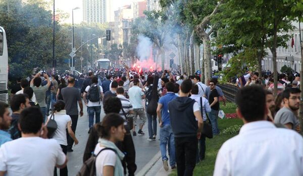 Les autorités n’arrivent pas à maîtriser les protestations en Turquie - Sputnik Afrique