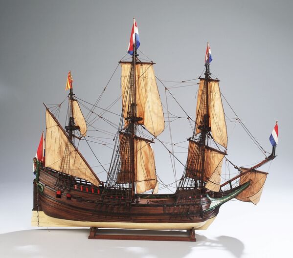 Une galiote à trois mâts « Velvaren » - un navire de commerce néerlandais datant de la seconde moitié du 18e – début 19e siècle.Modèle. Maître J.B. Martein. 1955Zuiderzeemuseum, Enkhuizen, Pays-Bas - Sputnik Afrique