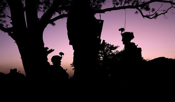 Les soldats afghans ont capturé un kamikaze vivant - Sputnik Afrique