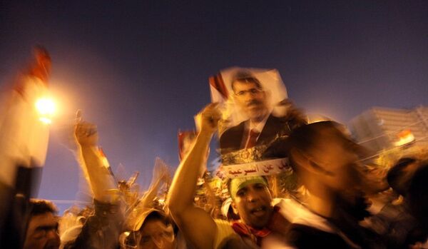 Les partisans de Morsi ont bloqué l'autoroute vers l'aéroport du Caire - Sputnik Afrique