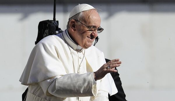 Brésil : le pape François arrive à Rio pour célébrer les JMJ - Sputnik Afrique
