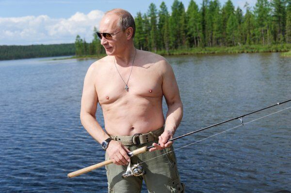 Poutine a pêché un brochet de 21 kilos - Sputnik Afrique