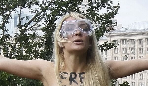 Les activistes FEMEN enlevées ont été retrouvées dans la police - Sputnik Afrique