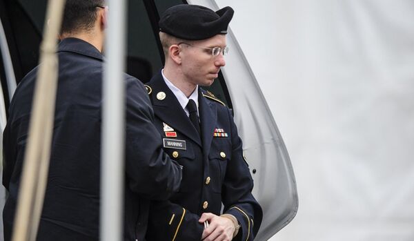 15 chefs d’accusation retenus contre Bradley Manning - Sputnik Afrique