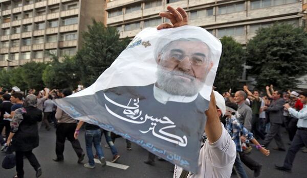 Rohani promet de supprimer toutes les sanctions contre Téhéran - Sputnik Afrique