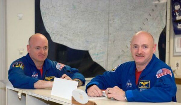 Des astronautes jumeaux dans une expérience de la NASA - Sputnik Afrique