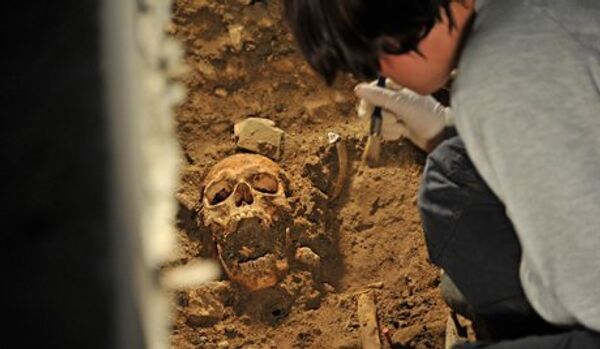 Florence : les restes des enfants de la Joconde ont été exhumés - Sputnik Afrique