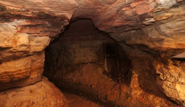 Les grottes de Sablino, un lieu dont on ne revient pas - Sputnik Afrique