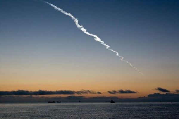 Russie : les habitants de l'Extrême-Orient a pris l’étage d’une fusée pour une météorite (vidéo) - Sputnik Afrique