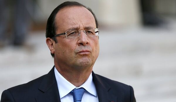 Hollande a félicité Merkel et plaidé pour la poursuite de « leur coopération étroite » - Sputnik Afrique
