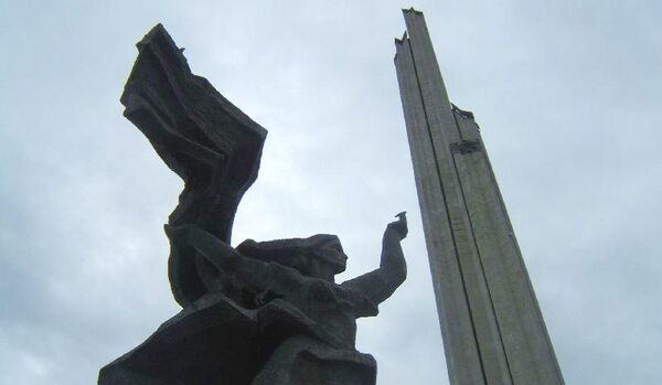 Lettonie : La Russie indignée par la demande de retirer le monument aux soldats soviétiques - Sputnik Afrique