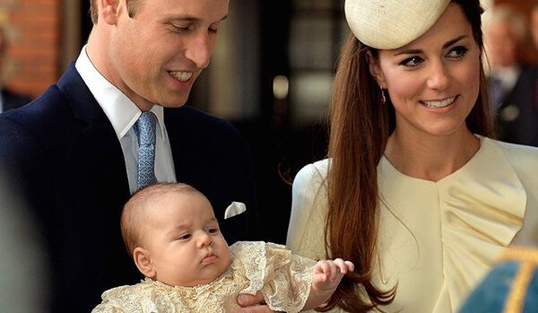 Le prince George de Cambridge a été baptisé à Londres - Sputnik Afrique