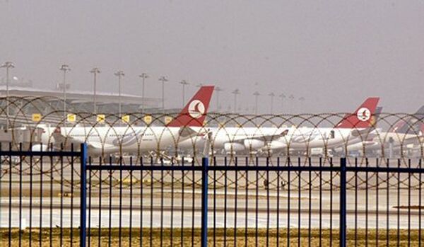Turquie : deux avions de Turkish Airlines se heurtent à Istanbul - Sputnik Afrique