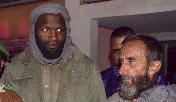 Ex-otage d'Aqmi Thierry Dol : « c'était dur mais c'est une épreuve de la vie » - Sputnik Afrique