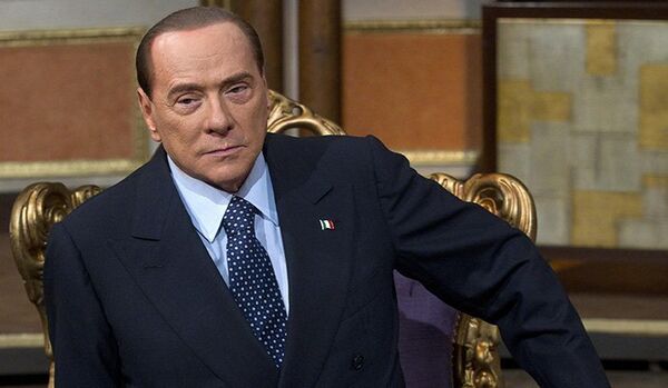 Berlusconi déclare qu'il ne quittera pas l'Italie - Sputnik Afrique