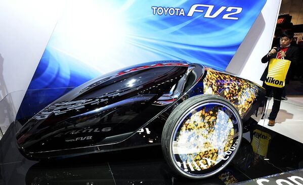 Un nouveau concept de véhicule à trois roues présenté au Consumer Electronics Show 2014 : le Toyota FV2 Future Mobility. - Sputnik Afrique