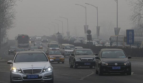 Pékin enveloppé dans un smog - Sputnik Afrique