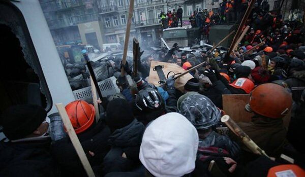 Une quarantaine de membres des forces de l’ordre ont été blessés dans les émeutes à Kiev (Ministère de l'Intérieur) - Sputnik Afrique