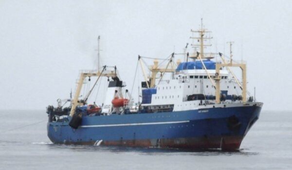 Le chalutier Oleg Naydenov a quitté le port de Dakar - Sputnik Afrique