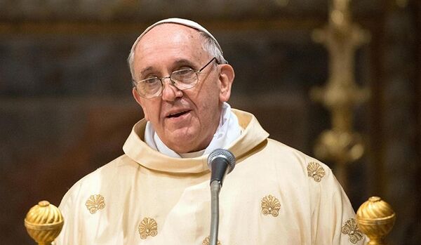 Pape François : Internet est un don de Dieu - Sputnik Afrique