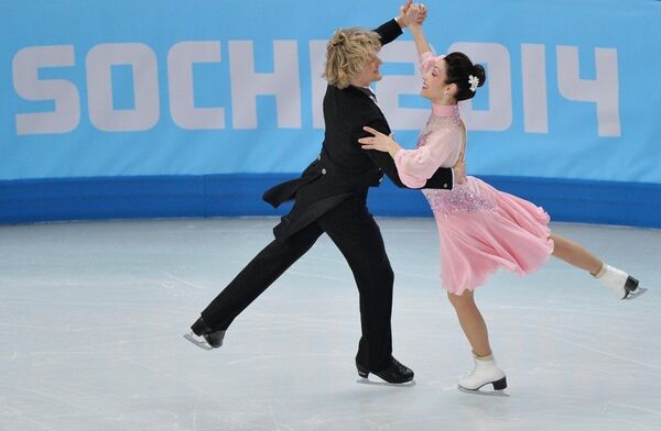 JO/patinage artistique par équipe : les russes conservent le podium - Sputnik Afrique