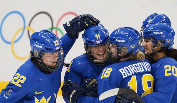 JO/hockey sur glace : Suède et Suisse débutent par une victoire - Sputnik Afrique