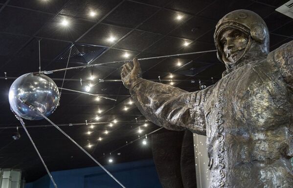 Sur la photo : les objets de l’exposition «Trois jours dans la vie de Gagarine » au Musée commémoratif de l'astronautique à Moscou. - Sputnik Afrique