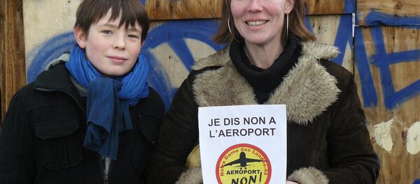 Nantes: 60.000 manifestants contre la construction de l'aéroport - Sputnik Afrique