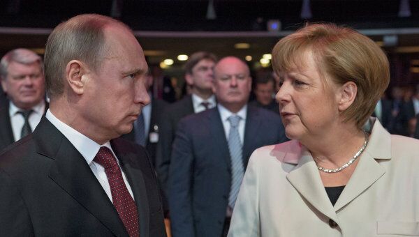 L'Ukraine au centre d'un entretien Poutine-Merkel - Sputnik Afrique
