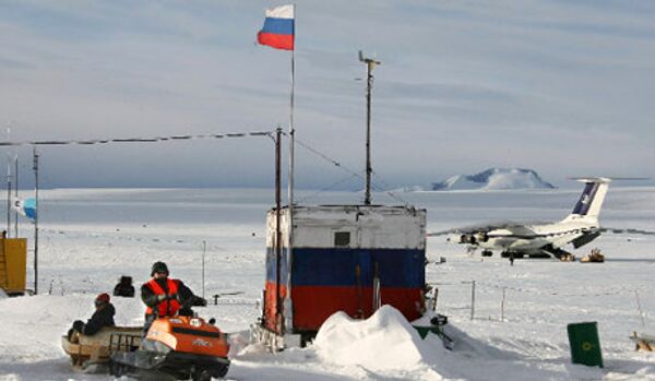 Pôle Sud : la Russie élargira ses recherches scientifiques (Poutine) - Sputnik Afrique