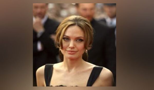 « Rien d'inévitable » dans les viols de guerre, affirme Angelina Jolie - Sputnik Afrique