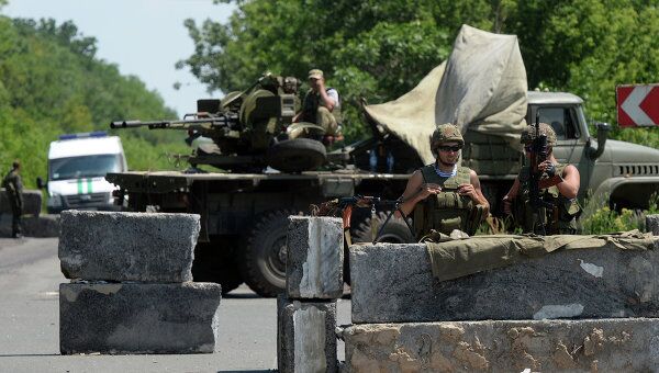 Les forces de sécurité de Kiev continuent de bombarder Slaviansk - Sputnik Afrique
