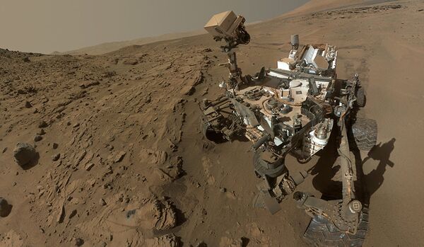 Le rover Curiosity a réalisé son selfie - Sputnik Afrique