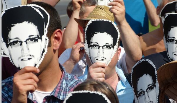 Snowden, celui qui a bouleversé le monde - Sputnik Afrique