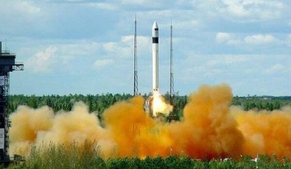 La Russie a lancé une fusée Rokot avec des satellites de communication - Sputnik Afrique