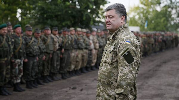 Ukraine de l’Est : Porochenko menace de tuer 100 miliciens pour un soldat ukrainien tué - Sputnik Afrique