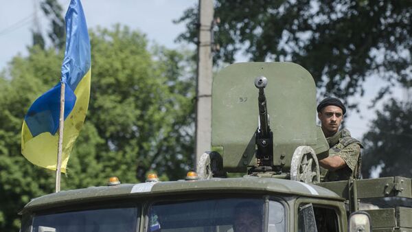 Ukraine : les pro-Kiev utilisent des armements étrangers - Sputnik Afrique