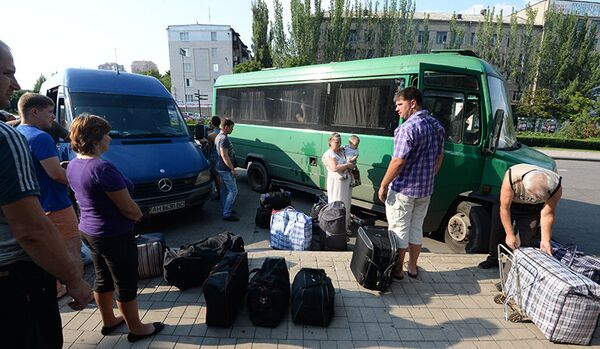 55 régions russes accueillent des réfugiés ukrainiens - Sputnik Afrique