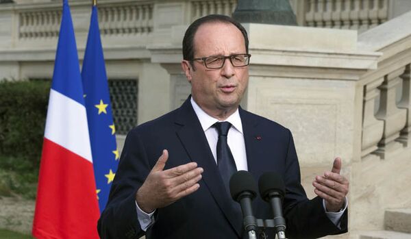 La France a déclaré trois jours de deuil suite au crash de l'avion algérien - Sputnik Afrique