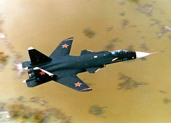 Le S-37 Berkout (Su-47) – un véritable laboratoire expérimental de vol. - Sputnik Afrique