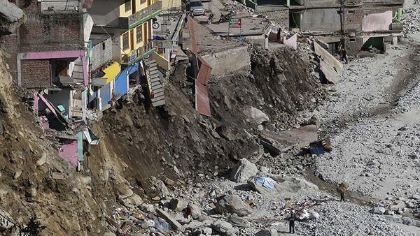 Glissement de terrain en Inde : 10 morts - Sputnik Afrique