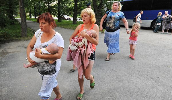 Guerre en Ukraine: 17.000 enfants dans les centres d'accueil russes - Sputnik Afrique
