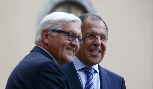Lavrov : un consensus a été atteint à Berlin sur l'acheminement de l'aide humanitaire à l'Ukraine - Sputnik Afrique