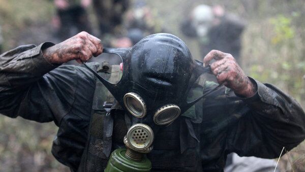 Est de l'Ukraine : les troupes pro-Kiev utilisent des armes chimiques (insurgés) - Sputnik Afrique