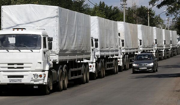 Convoi humanitaire : les douaniers russes ont achevé les opérations - Sputnik Afrique
