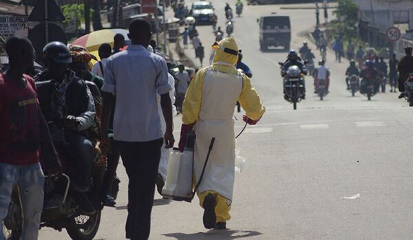 La tentative de cacher un malade atteint d’Ebola sera considérée comme un délit au Sierra Leone - Sputnik Afrique