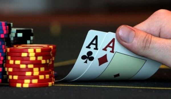 Jeux de hasard en Russie : les amateurs de poker seront imposables - Sputnik Afrique